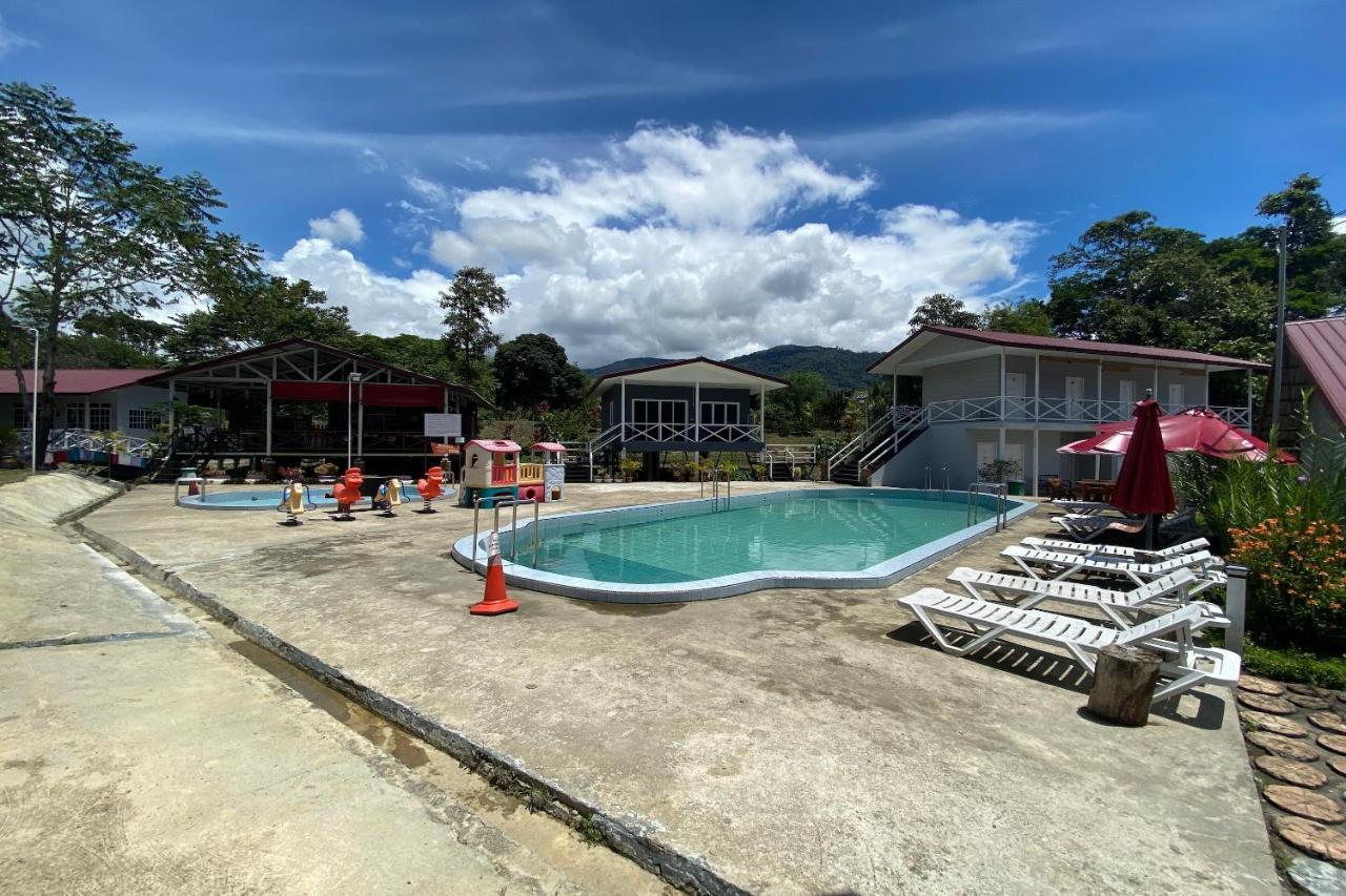 Spot On 90279 Kinomulok Garden Hotel Ranau Kültér fotó