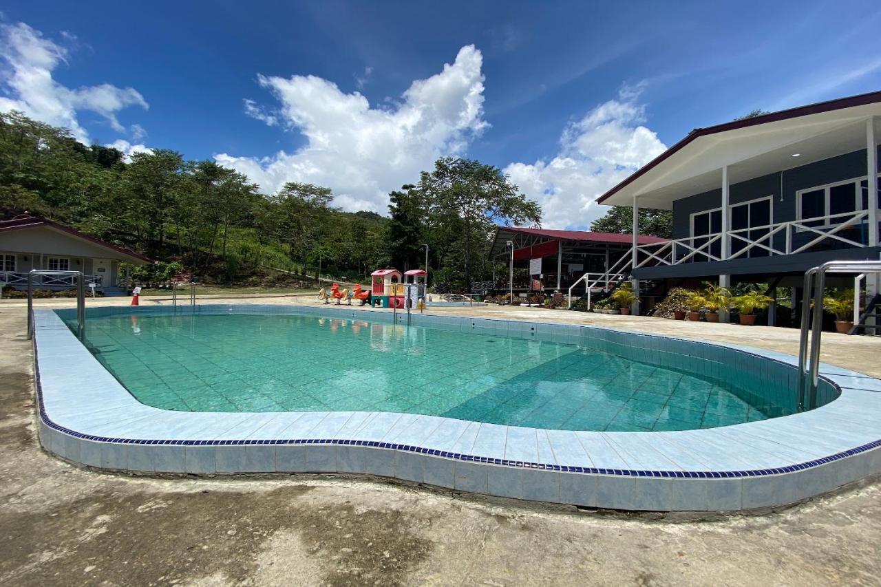 Spot On 90279 Kinomulok Garden Hotel Ranau Kültér fotó
